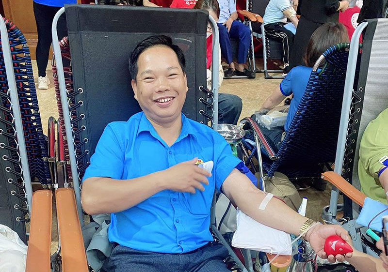 Người 30 lần tình nguyện hiến máu