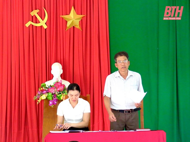 Phó Chủ tịch UBND tỉnh Mai Xuân Liêm dự sinh hoạt cùng đảng viên Chi bộ thôn Trung Lập 2