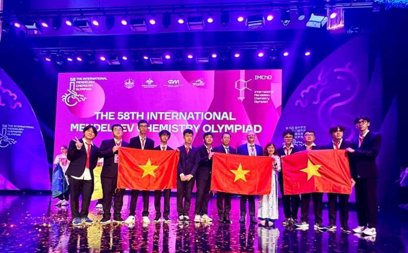 Học sinh Trường THPT Chuyên Lam Sơn giành Huy chương đồng kỳ thi Olympic Hóa học Quốc tế Mendeleev