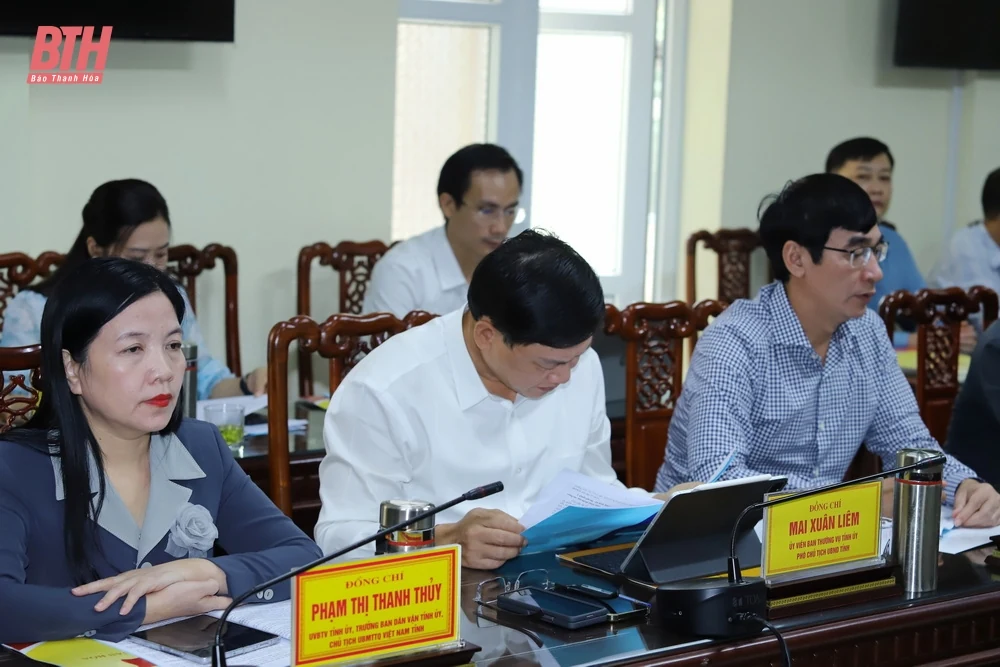 Bí thư Tỉnh ủy Nguyễn Doãn Anh thăm và làm việc với huyện Quan Hóa