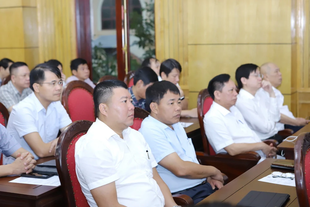 Hơn 51 nghìn đại biểu trên địa bàn Thanh Hóa dự hội nghị quán triệt Nghị quyết số 66 và Nghị quyết số 68 của Bộ Chính trị