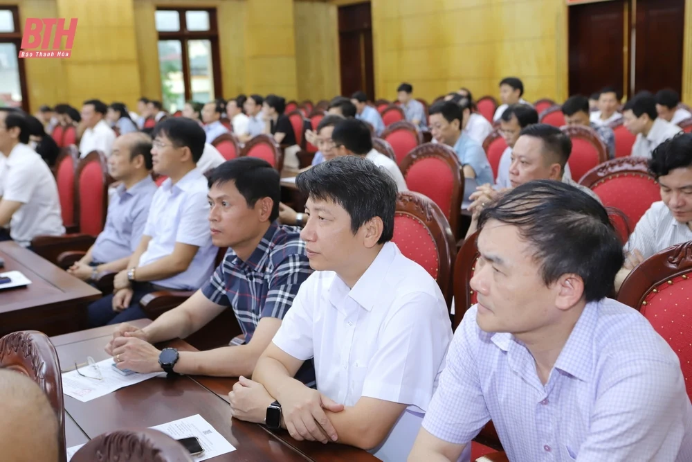 Hơn 51 nghìn đại biểu trên địa bàn Thanh Hóa dự hội nghị quán triệt Nghị quyết số 66 và Nghị quyết số 68 của Bộ Chính trị