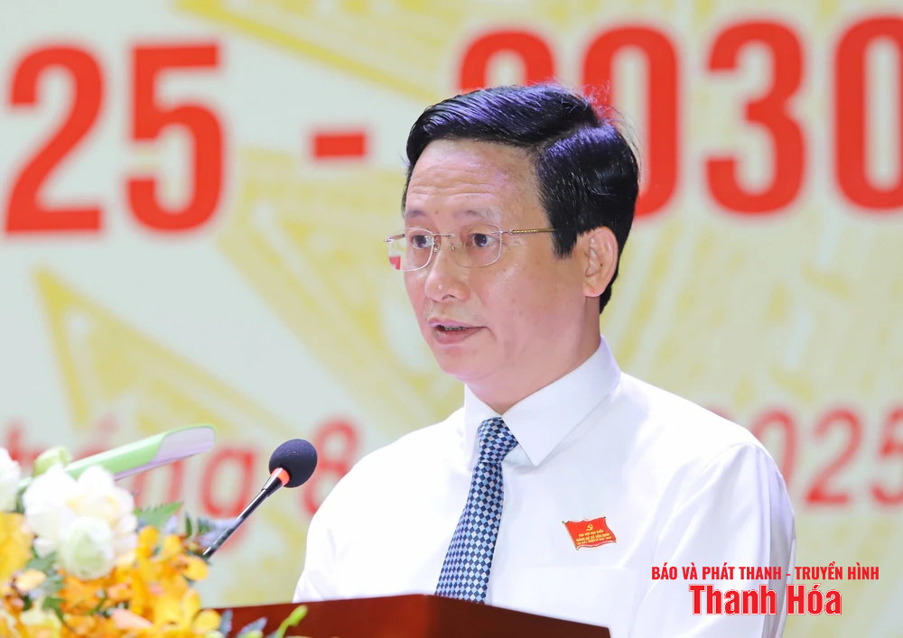 Bí thư Tỉnh ủy Nguyễn Doãn Anh: Đảng bộ xã Yên Định cần làm mới các động lực tăng trưởng truyền thống, thúc đẩy các động lực tăng trưởng mới