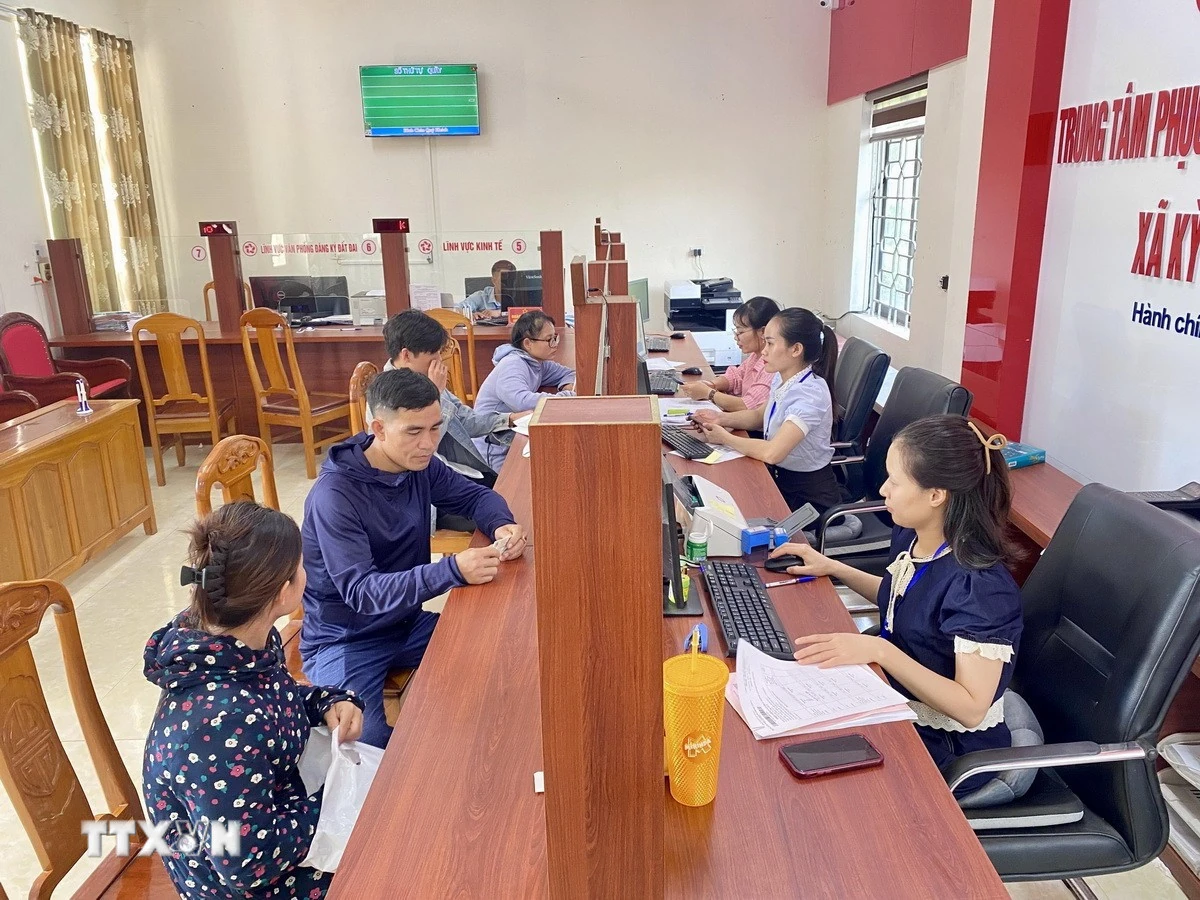 Kết luận của Bộ Chính trị, Ban Bí thư về bộ máy chính trị và chính quyền địa phương 2 cấp