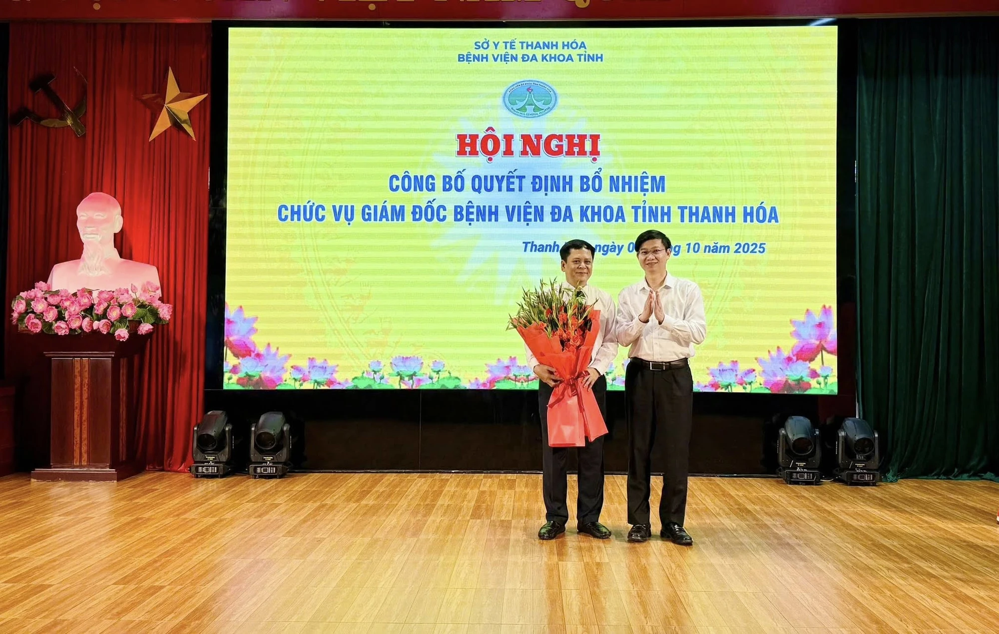 Công bố quyết định bổ nhiệm Giám đốc Bệnh viện Đa khoa tỉnh Thanh Hóa