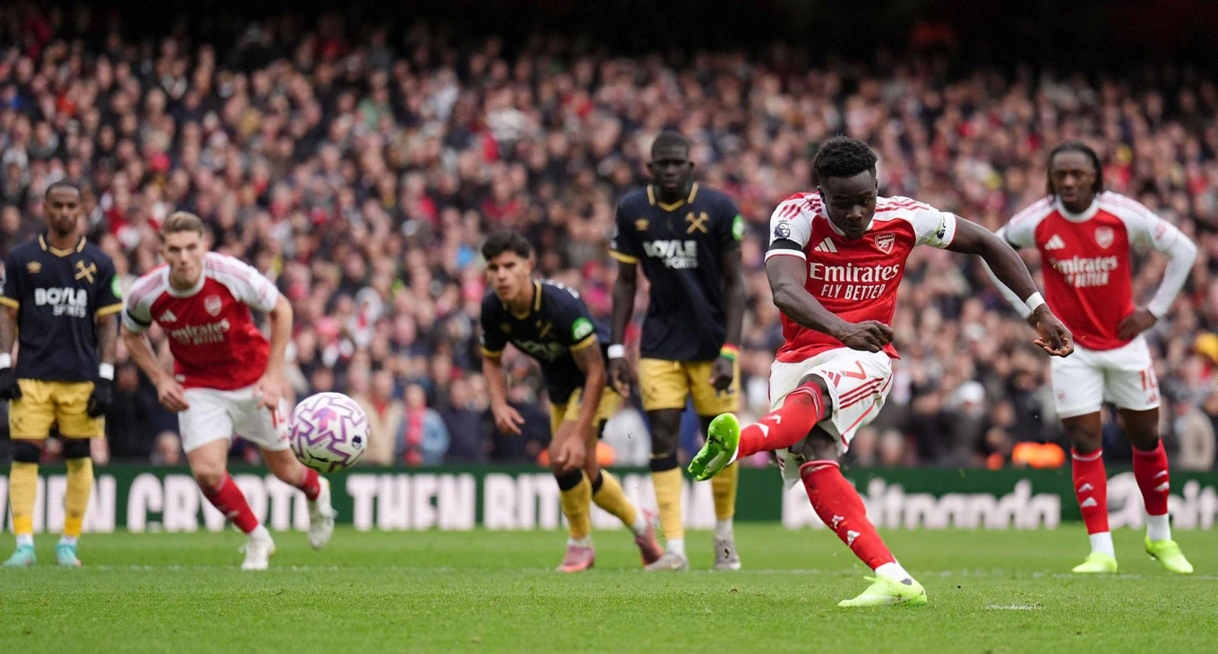 Quang Hải lỡ hẹn tuyển Việt Nam; Chelsea hạ Liverpool phút bù giờ