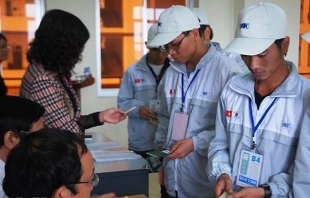 Khoảng 7 tỷ USD kiều hối mỗi năm: Cơ hội lớn nhưng còn nhiều “nút thắt” trong xuất khẩu lao động
