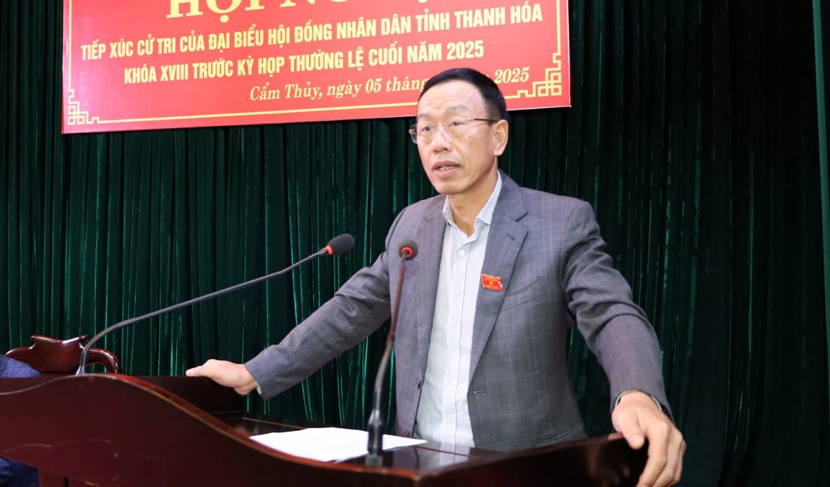 Tổ đại biểu HĐND tỉnh tiếp xúc cử tri tại xã Cẩm Thủy