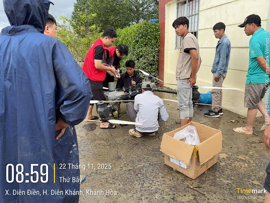 Viettel đồng hành với người dân vùng thiên tai