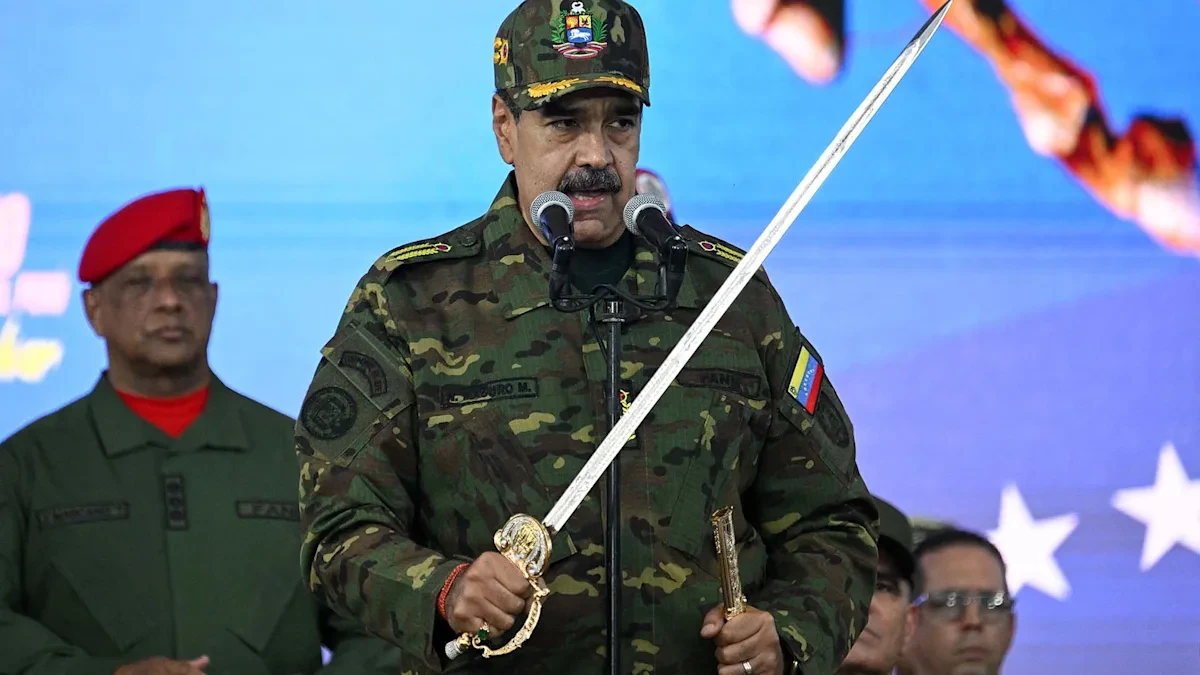 Tổng thống Venezuela tuyên bố bảo vệ “từng tấc đất” của đất nước