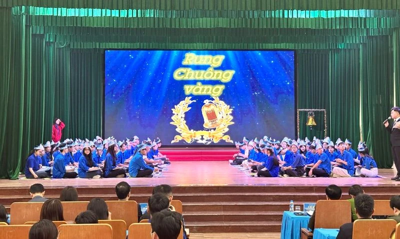 Rung chuông vàng “Tìm hiểu kiến thức pháp luật trong đoàn viên, thanh niên”