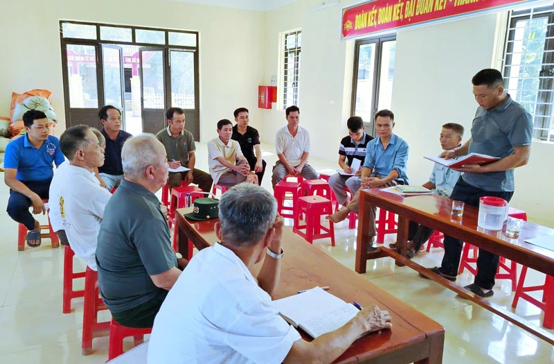 Nhận diện hạn chế để nâng cao chất lượng sinh hoạt chi bộ