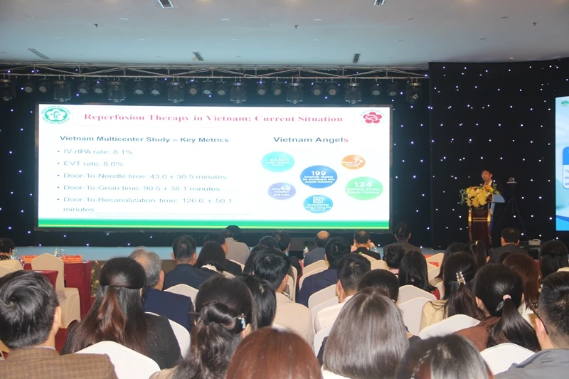 Bệnh viện Đa khoa tỉnh Thanh Hóa tổ chức Hội nghị Khoa học năm 2025