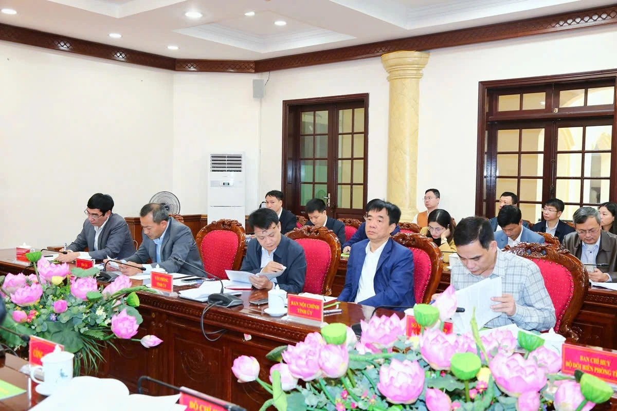 Tập trung giải quyết các vụ việc phức tạp và tiềm ẩn phức tạp về an ninh trật tự