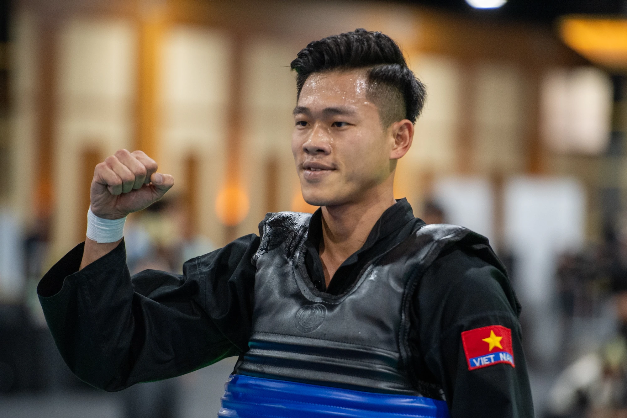 SEA Games 33 ngày 16/12: Việt Nam bùng nổ 49 HCV; Điền kinh thắng lớn
