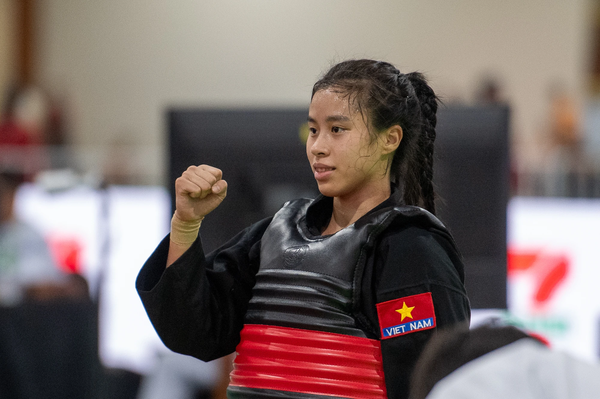 SEA Games 33 ngày 16/12: Việt Nam bùng nổ 49 HCV; Điền kinh thắng lớn