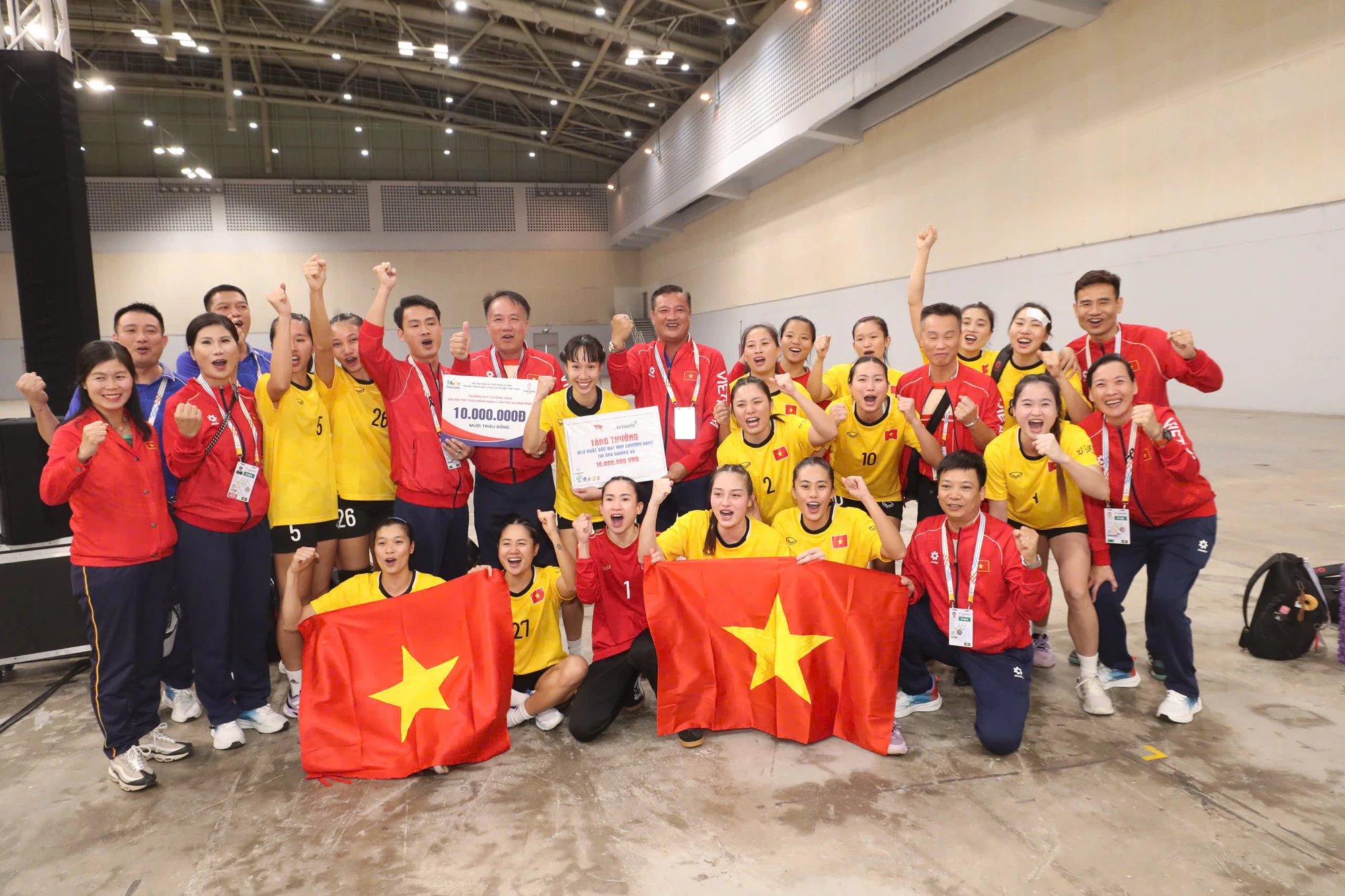 SEA Games 33 ngày 17/12: Ngày thi đấu bùng nổ, đoàn Việt Nam cán mốc 64 HCV
