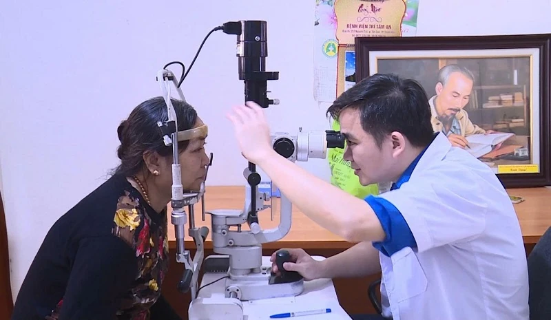 Bước tiến trong điều trị bệnh về mắt tại Bệnh viện Mắt Thanh Hoá