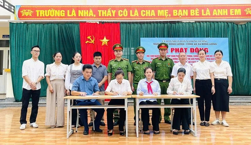 Xây dựng “Trường học không ma túy”