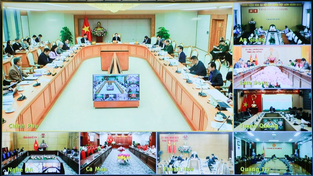 Phó Thủ tướng Chính phủ Trần Hồng Hà nghe báo cáo dự thảo các Nghị định sửa đổi, bổ sung lĩnh vực nông nghiệp và môi trường