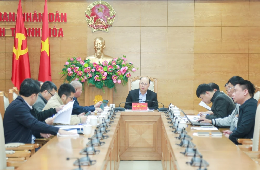 Phó Thủ tướng Chính phủ Trần Hồng Hà nghe báo cáo dự thảo các Nghị định sửa đổi, bổ sung lĩnh vực nông nghiệp và môi trường