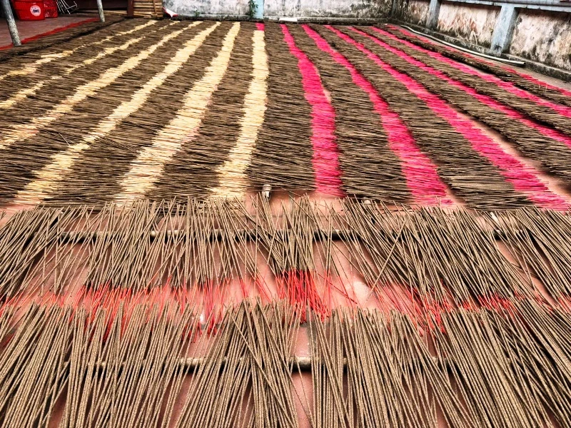 Hương bài Yên Cát nhộn nhịp mùa Tết