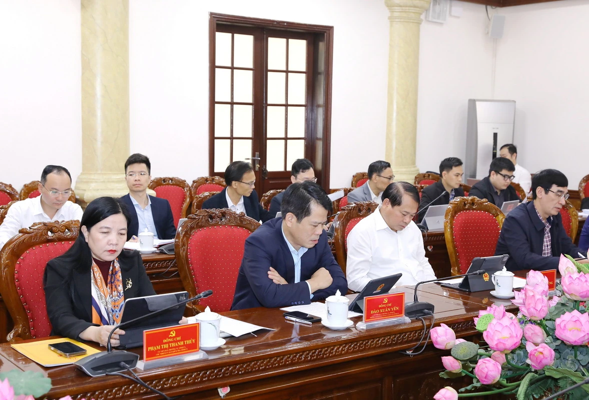 Rà soát quy hoạch các dự án xử lý rác thải, không để rác tồn đọng trong khu dân cư