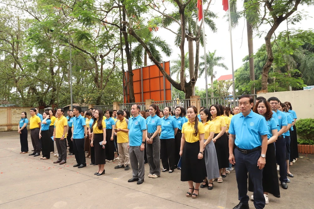 Phát động, ra quân hưởng ứng Tháng cao điểm tuyên truyền, phát triển người tham gia BHXH, BHYT