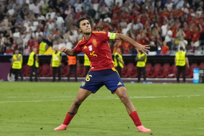 Ngôi sao gốc Việt đắt giá nhất thế giới dự World Cup 2026; Man City đối mặt làn sóng chia tay sau sự ra đi của HLV Pep Guardiola