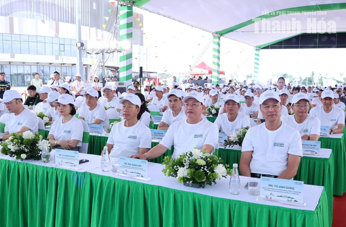Trồng gần 5.000 cây xanh tại Trung tâm thương mại AEON MALL Thanh Hóa