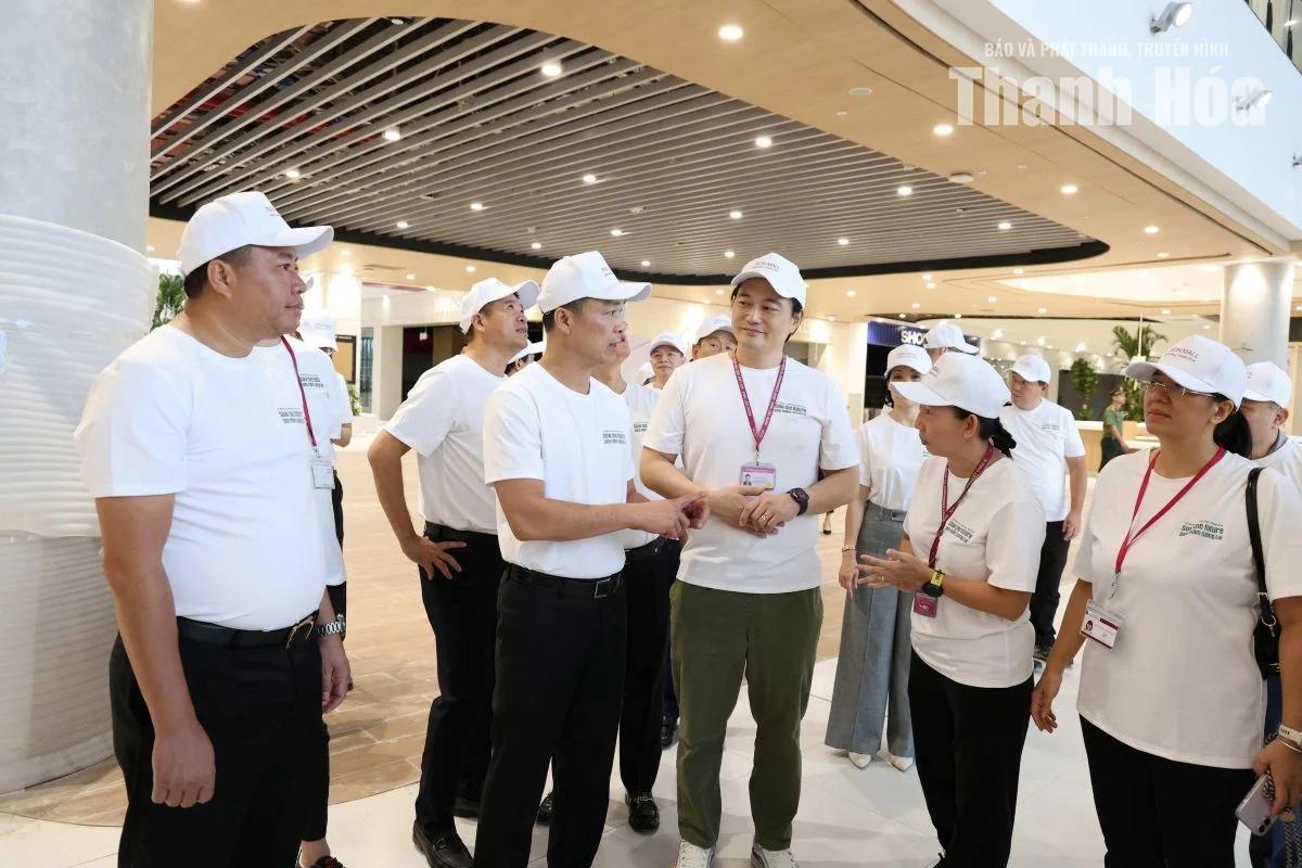 Trồng gần 5.000 cây xanh tại Trung tâm thương mại AEON MALL Thanh Hóa