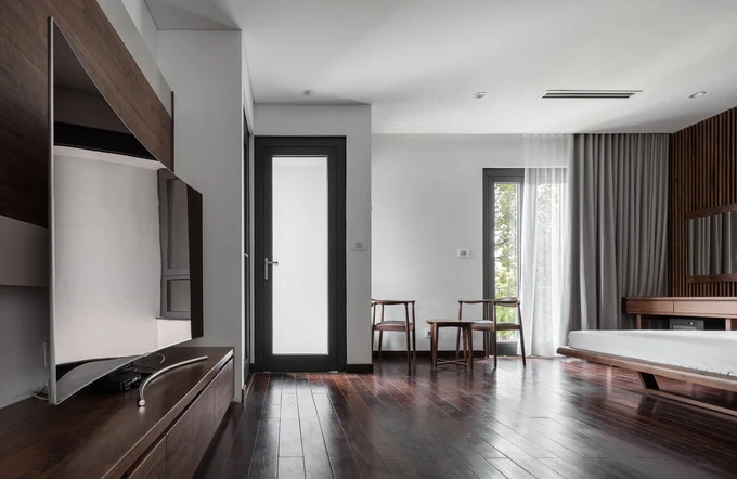 Ngôi nhà như khối rubic trắng đen giữa Hà Nội