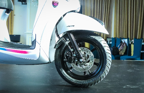 Yamaha Grande Hybrid - lựa chọn xe ga mới dành cho phái đẹp