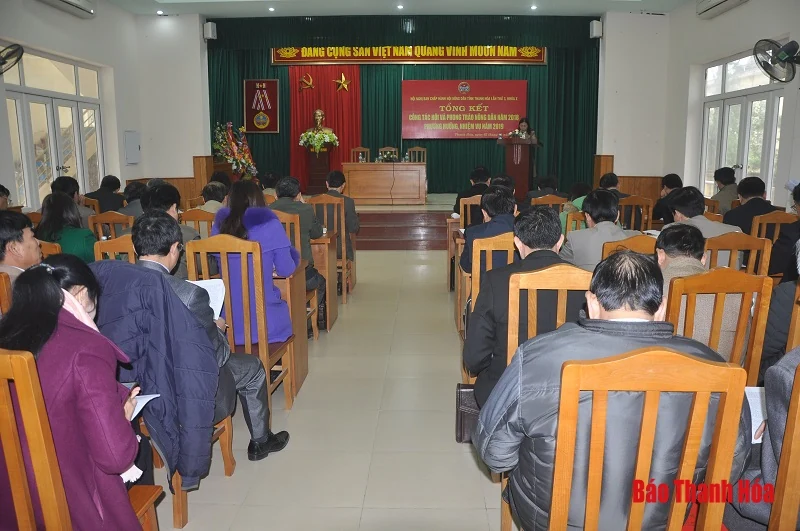 Đẩy mạnh các hoạt động dịch vụ, tư vấn, dạy nghề, hỗ trợ cho nông dân