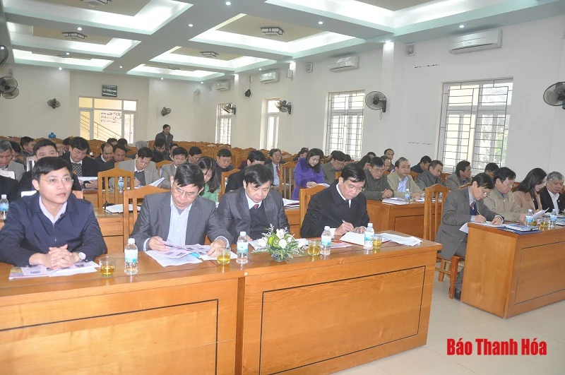 Đẩy mạnh các hoạt động dịch vụ, tư vấn, dạy nghề, hỗ trợ cho nông dân