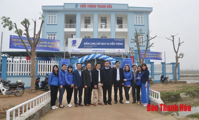 Khai trương điểm giao dịch VNPT Triệu Sơn