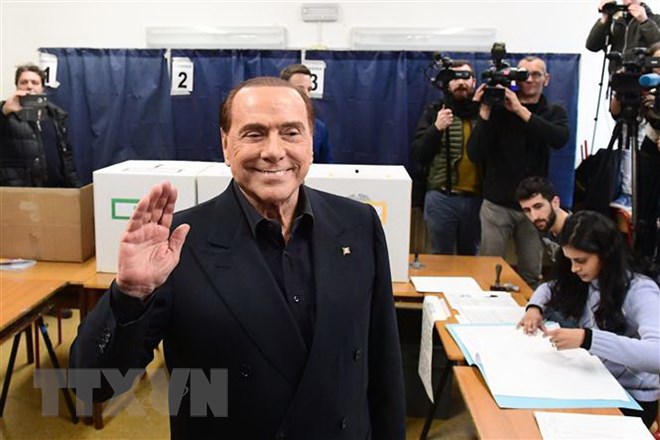 Cựu Thủ tướng Italy Berlusconi sẽ chạy đua vào Nghị viện châu Âu