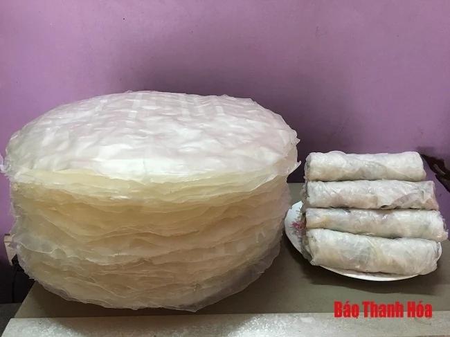 Hương vị Tết nơi làng nghề bánh đa nem Cầu Bố