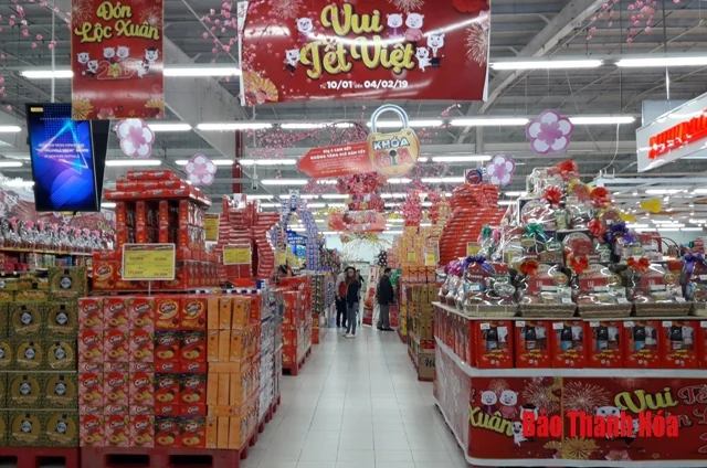 Những ngày giáp Tết Nguyên đán: Sôi động thị trường hàng hóa 