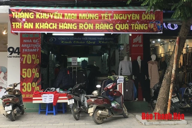 Những ngày giáp Tết Nguyên đán: Sôi động thị trường hàng hóa 