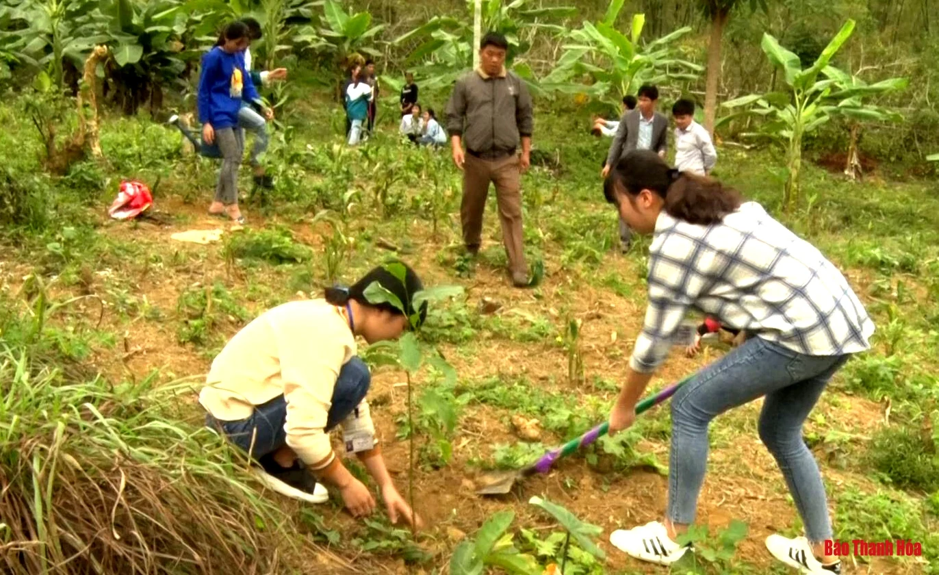 Huyện Quan Hóa phát động Tết trồng cây “Đời đời nhớ ơn Bác Hồ”
