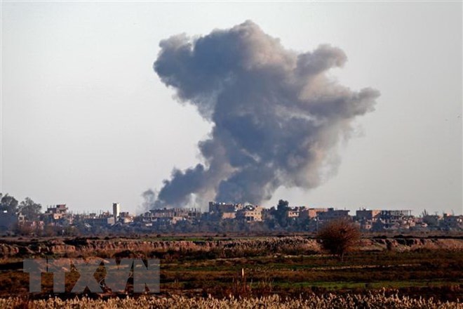 Syria: Liên quân không kích thành trì cuối cùng của IS, 16 dân tử vong