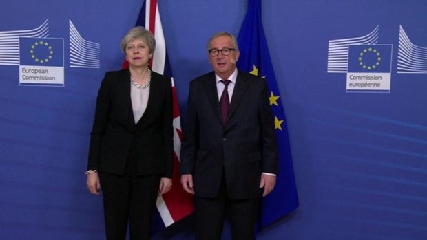Chủ tịch EC và Thủ tướng Anh có cuộc gặp “mang tính xây dựng”