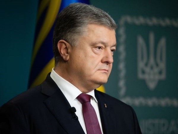 Tổng thống Ukraine khẳng định quân đội đủ năng lực phòng thủ đất nước