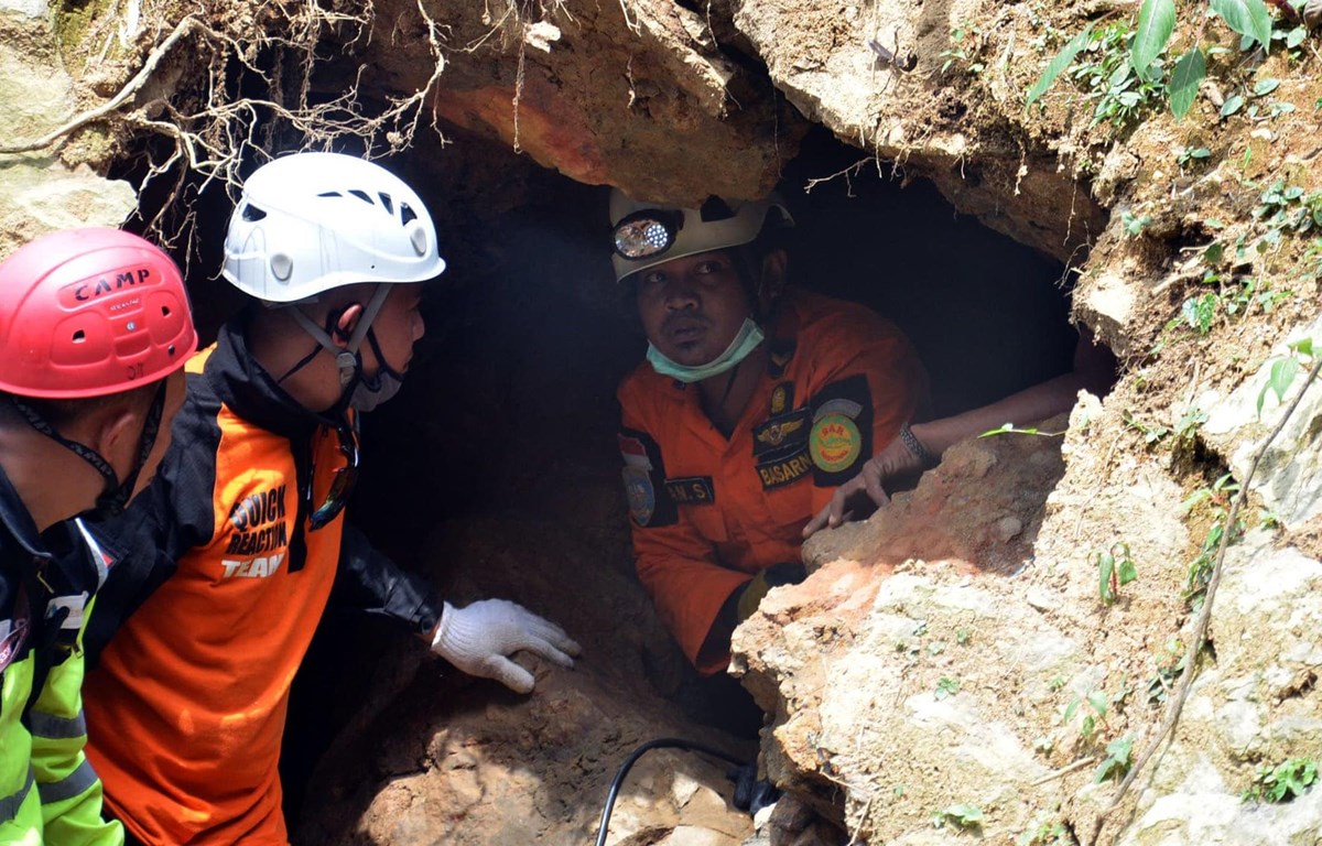 Indonesia ngừng tìm kiếm nạn nhân vụ sập hầm mỏ tại đảo Sulawesi