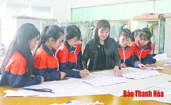 Nhiều vướng mắc trong sáp nhập trường trung cấp nghề và trung tâm giáo dục thường xuyên