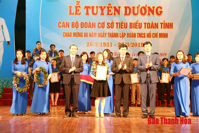 Tuyên dương 36 cán bộ đoàn cơ sở tiêu biểu toàn tỉnh năm 2019