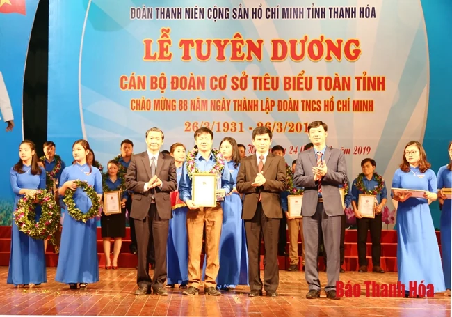 Tuyên dương 36 cán bộ đoàn cơ sở tiêu biểu toàn tỉnh năm 2019