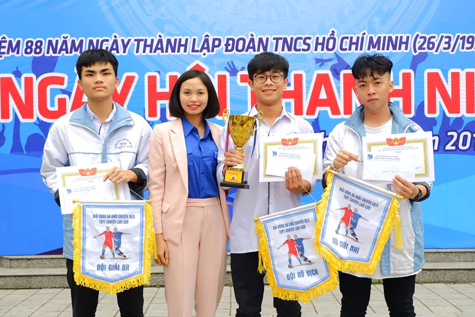 Trường THPT Chuyên Lam Sơn tổ chức Ngày hội Thanh niên 26-3