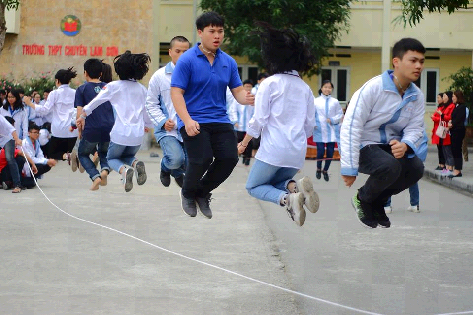 Trường THPT Chuyên Lam Sơn tổ chức Ngày hội Thanh niên 26-3